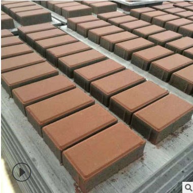 红色面包砖 专业生产透水砖红色路面砖 南京荷兰砖彩色砖厂家